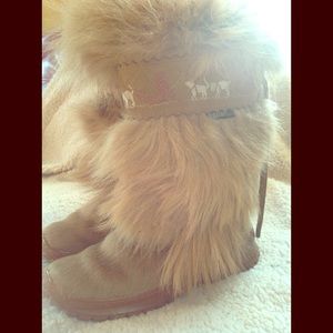 Oscar sport rabbit fur boots